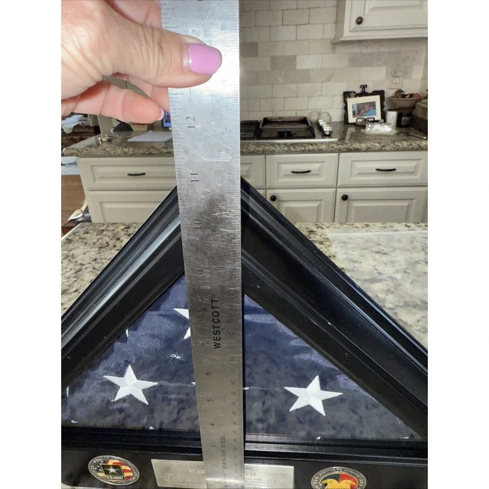 Warrior Citizen USArmy Flag Display Case Wooden Two Challenge Coins W‎ Flag 4457